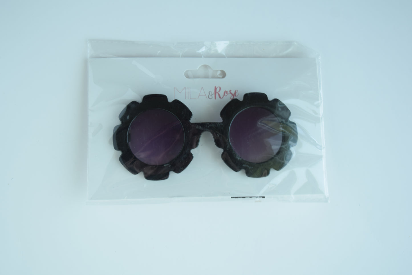 Mila & Rose Flower Sunglasses - Black