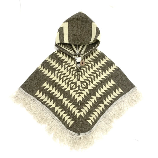 The Little Poncho - Earth Arrows